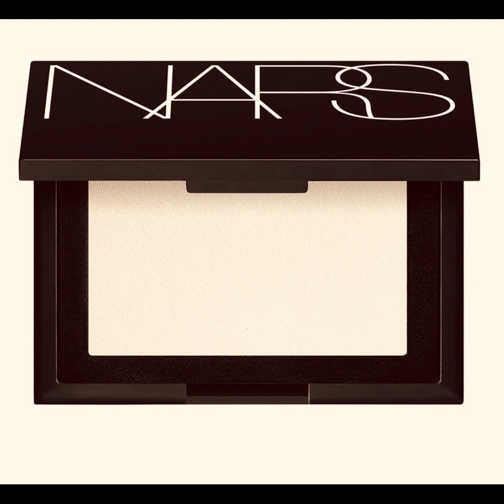 ❣️❣️🌸New NARS HIGHLIGHTING POWDER❣️ ALBATROSS❣️